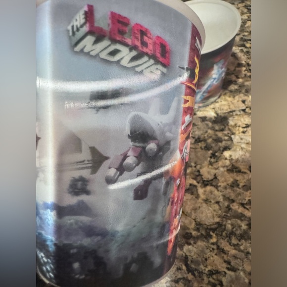 Lot of 4 2013 McDonalds Lego Movie holographic cups - Picture 2 of 6